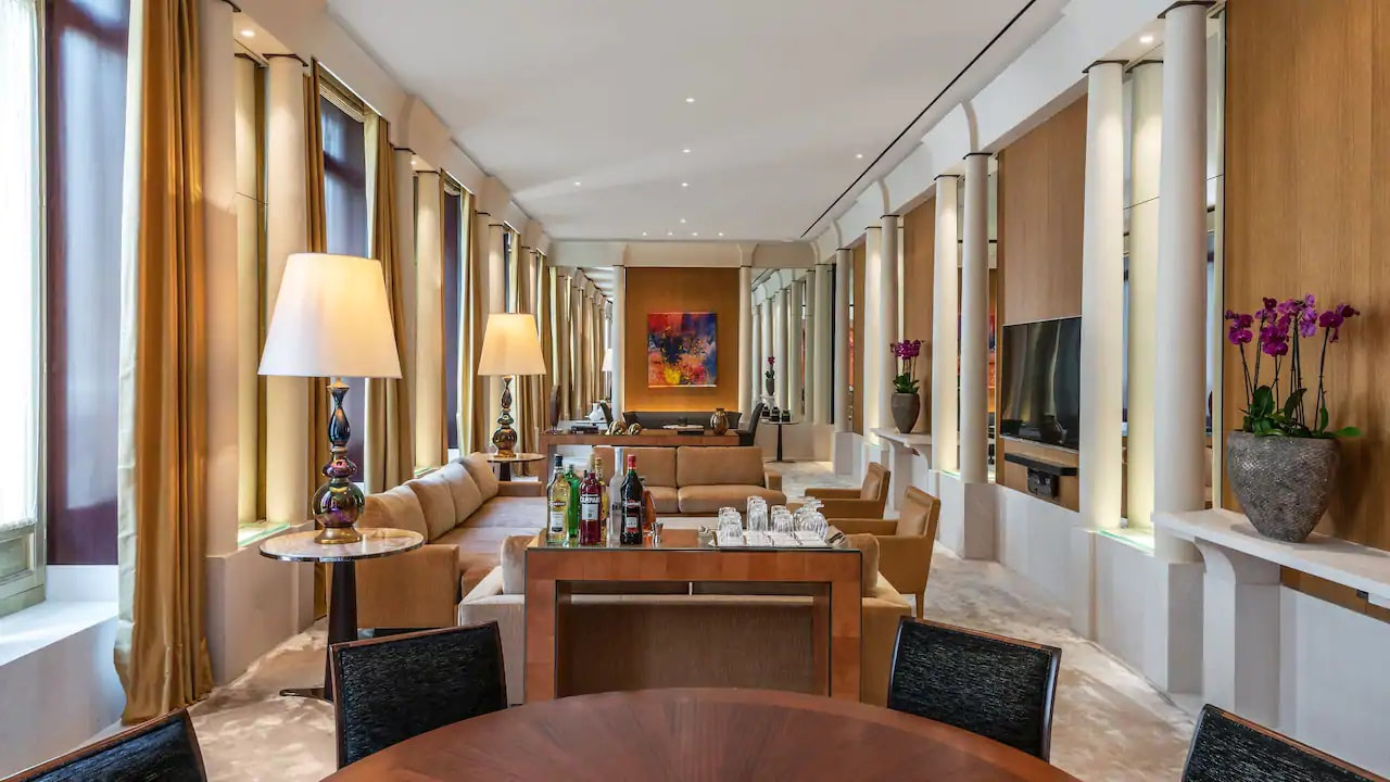 The 10 Best Luxury Suites in Paris